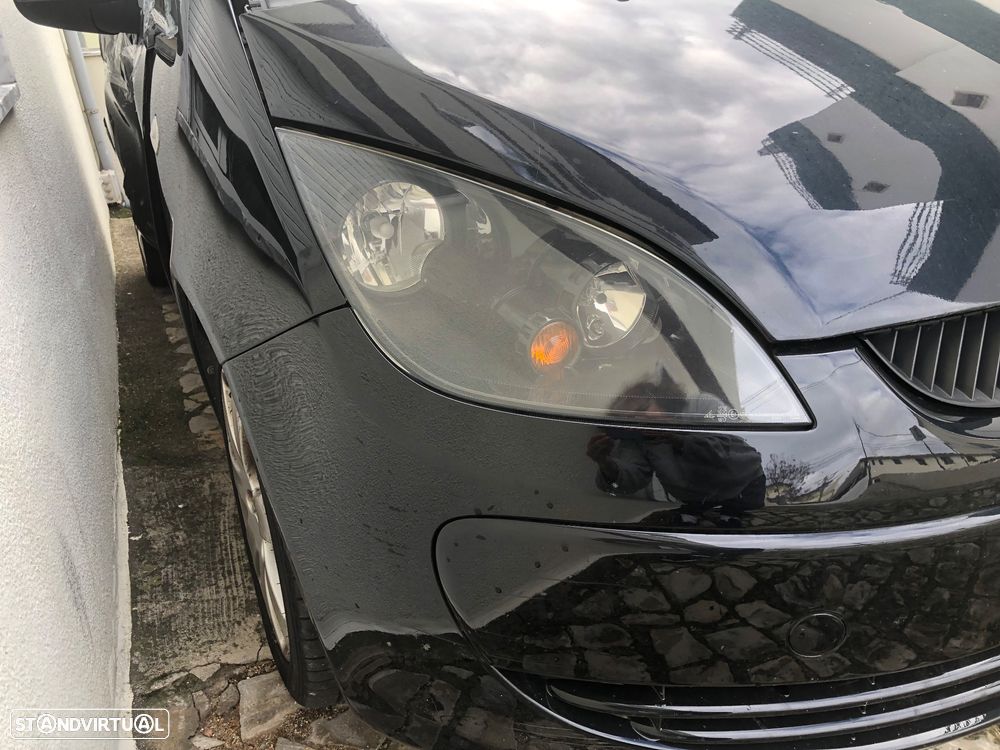 Mitsubishi Colt CZ3 1.1 Invite - 17