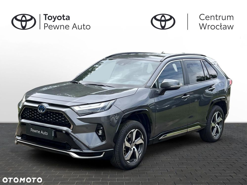 Toyota RAV4 - 1