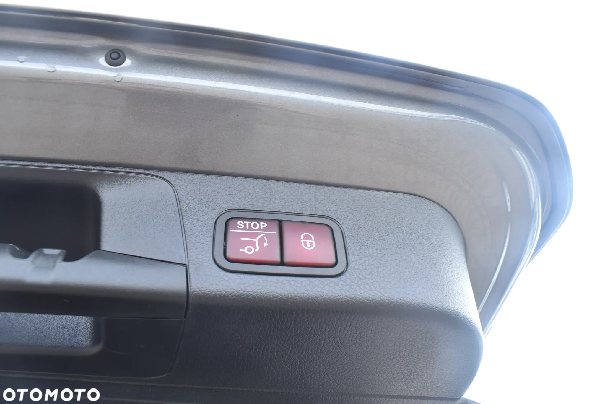 Mercedes-Benz GLB 200 d 4-Matic 8G-DCT - 15