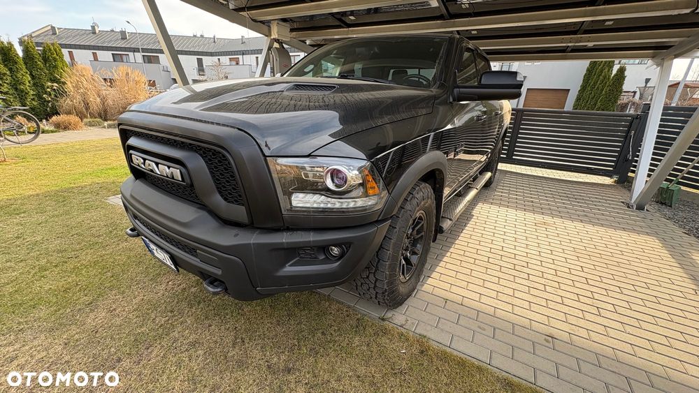 Dodge RAM 5.7 4x4 - 1
