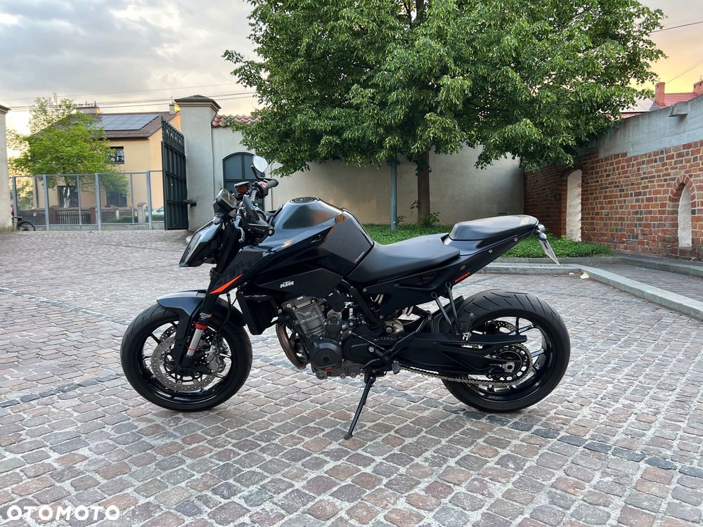 KTM Duke - 13