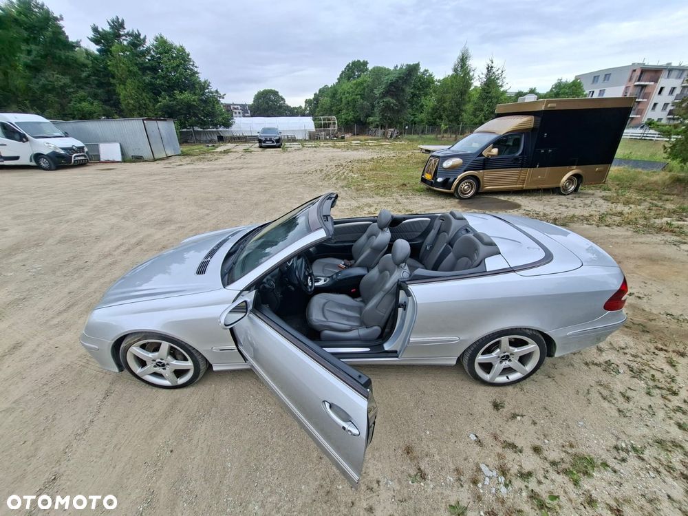 Mercedes-Benz CLK - 3