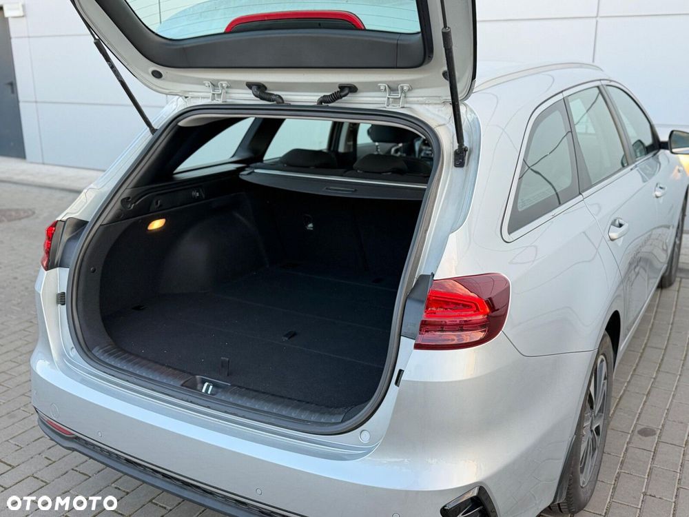 Kia Ceed - 6