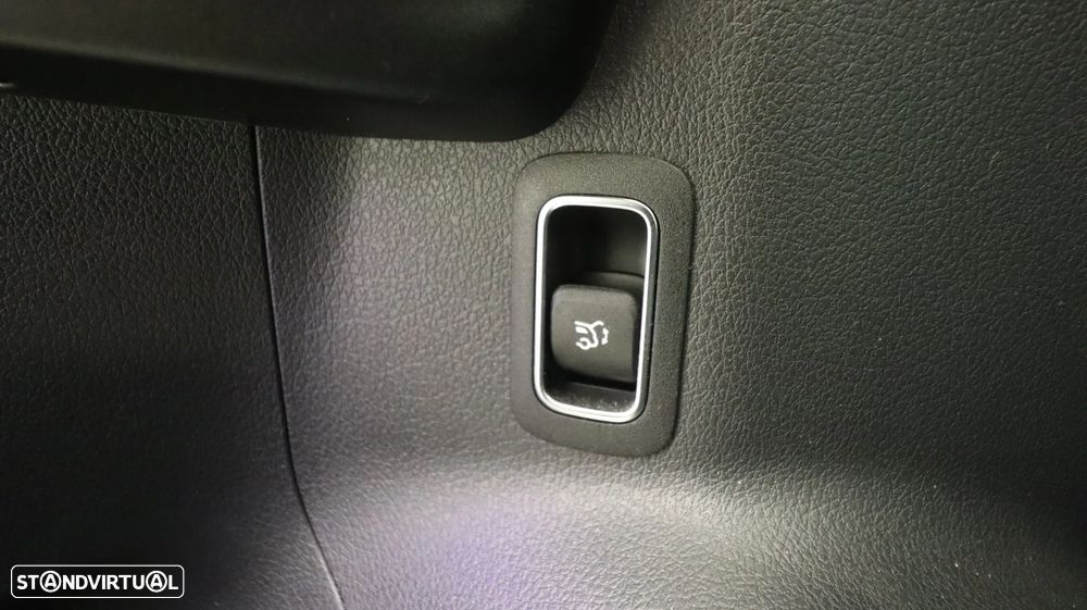 Mercedes-Benz EQA 250+ Progressive - 28