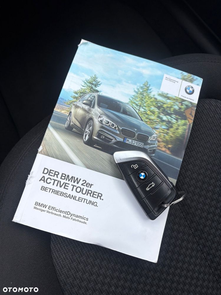 BMW Seria 2 220i Sport - 34