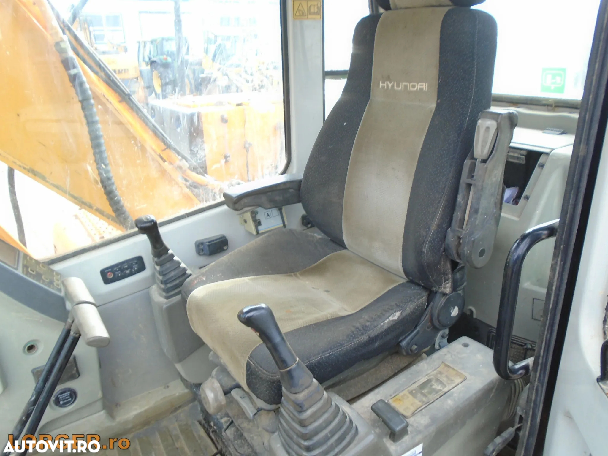 Hyundai Robex 110-7 - 9