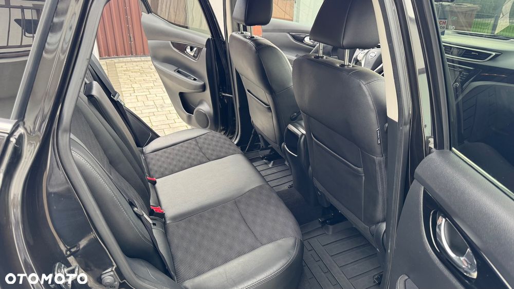 Nissan Qashqai - 14