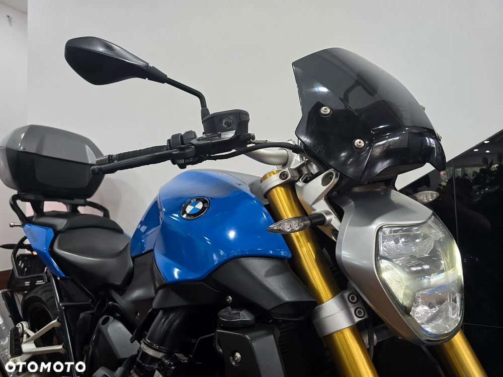 BMW R - 8