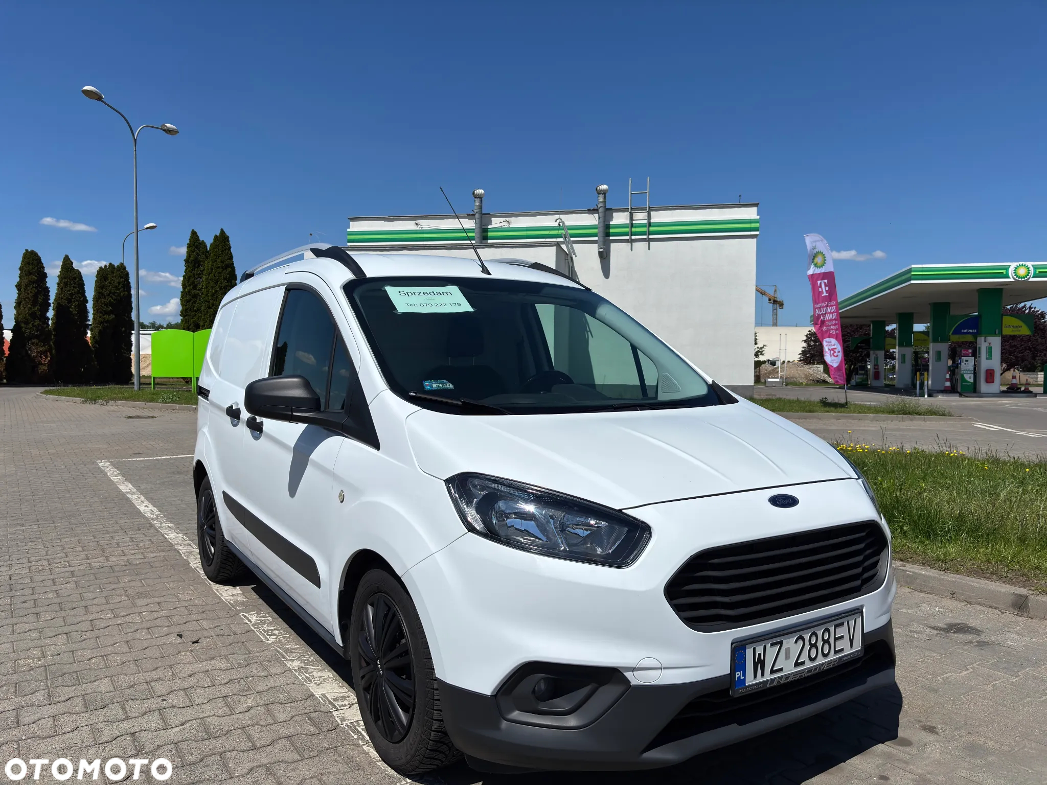 Ford TRANSIT COURIER - 8