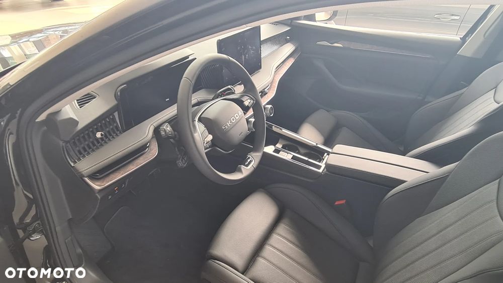 Skoda Superb 2.0 TSI L&K DSG - 12