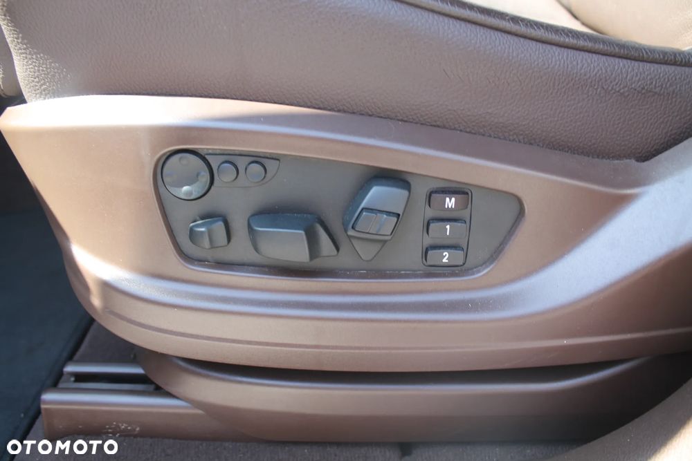BMW X5 xDrive40d Edition Exclusive - 14