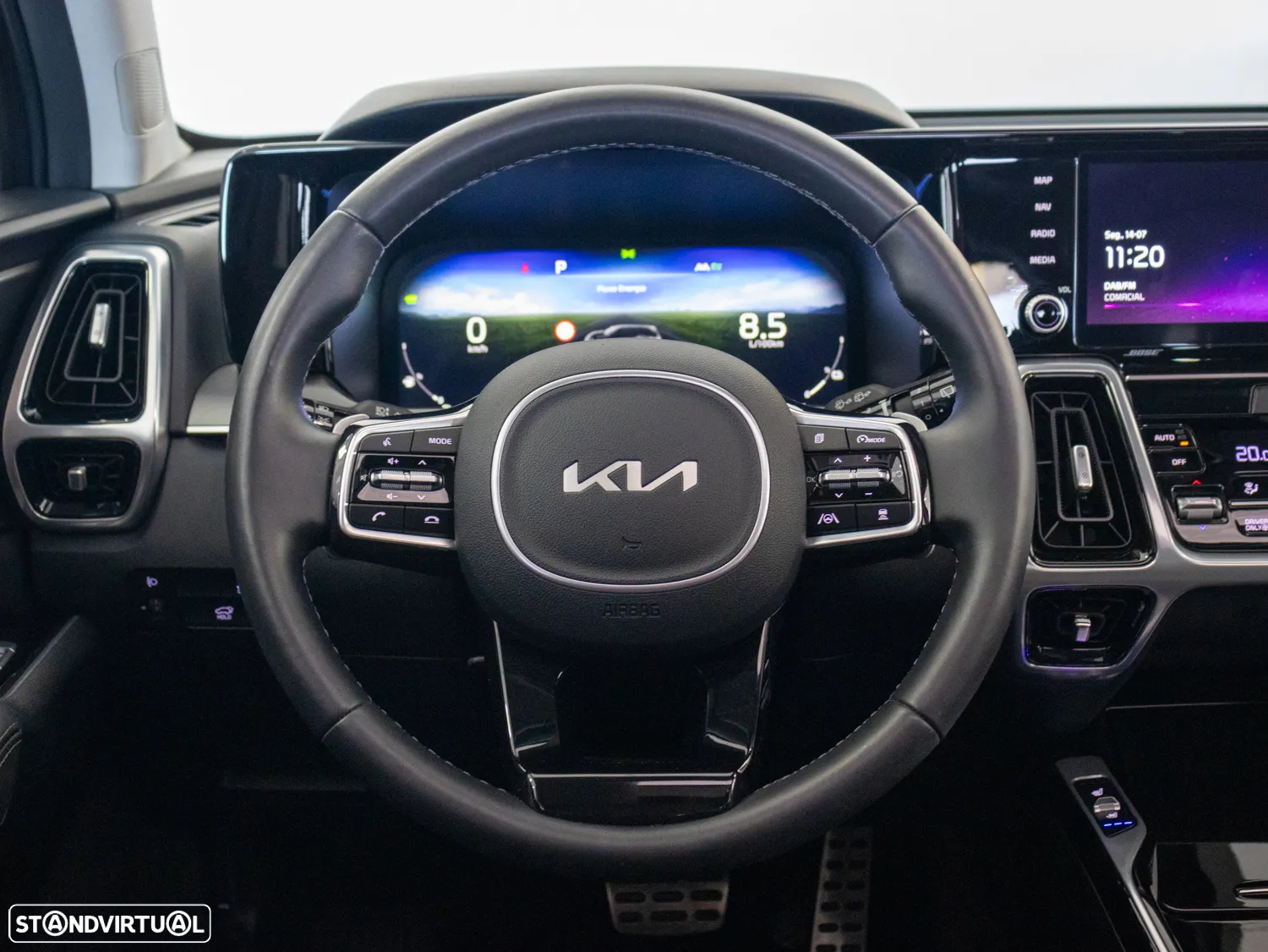Kia Sorento 1.6 T-GDI HEV Concept - 16