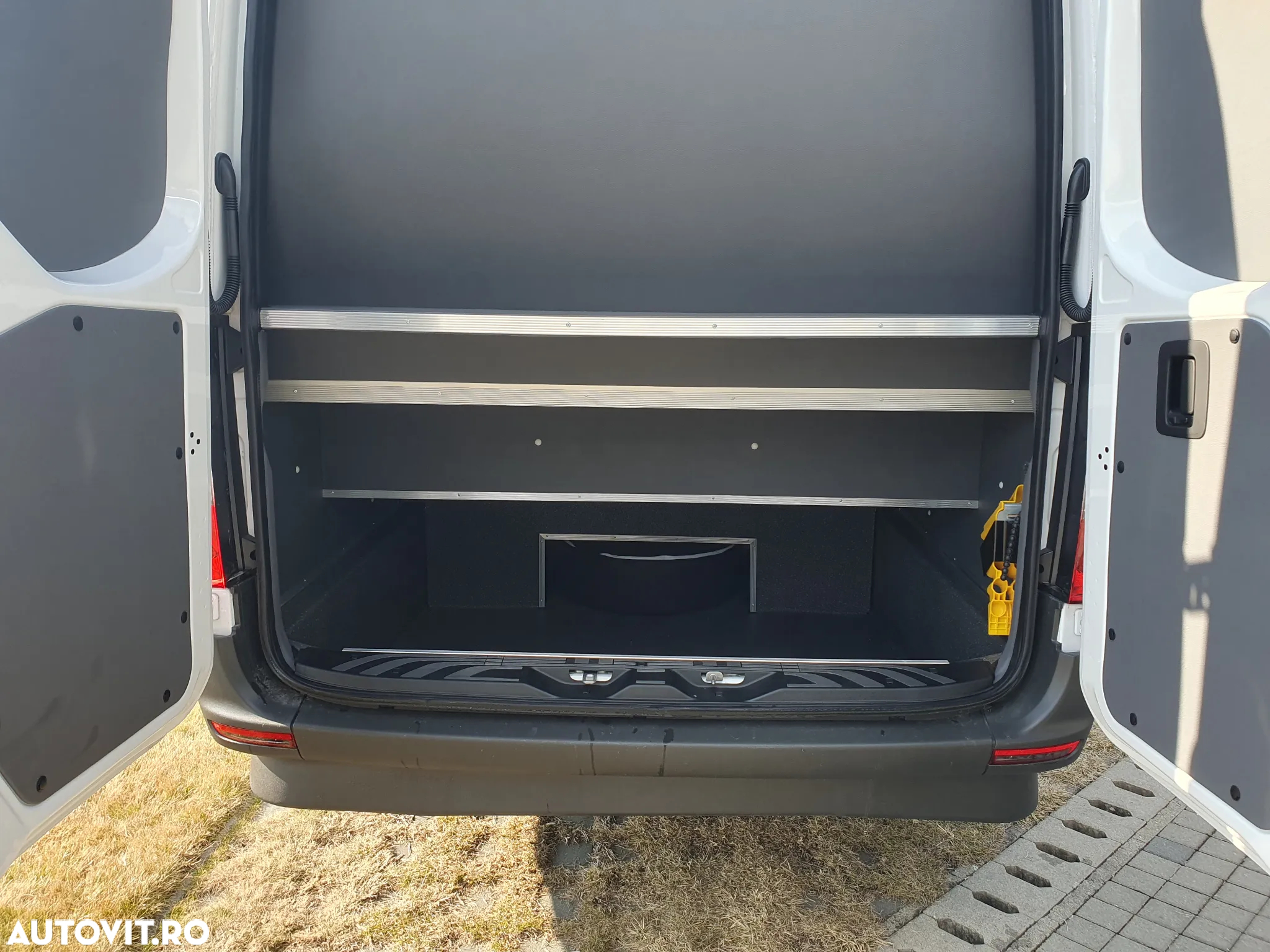 Mercedes-Benz Sprinter 517 CDI furgon extra-lung PRO - 11