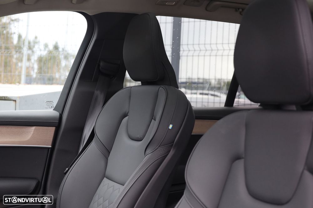 Volvo XC 90 2.0 T8 PHEV Plus Bright AWD - 11