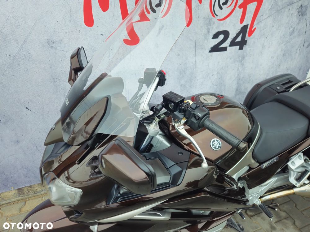 Yamaha FJR - 20