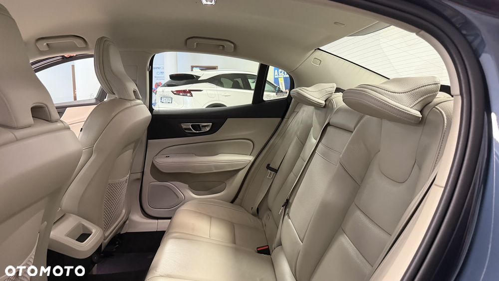 Volvo S60 B4 B Inscription - 16