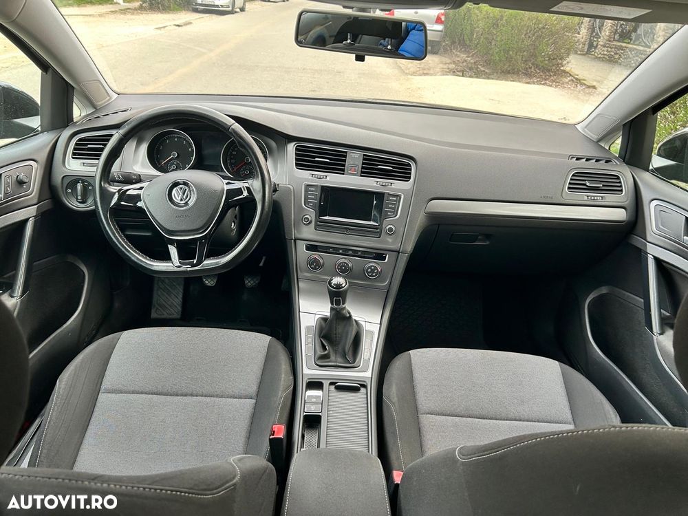 Volkswagen Golf 1.2 TSI BlueMotion Technology Comfortline - 17