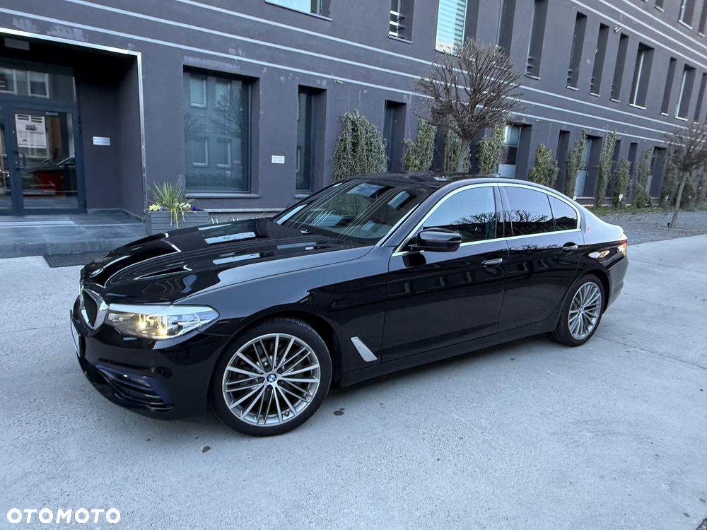 BMW Seria 5 530i xDrive Sport - 2