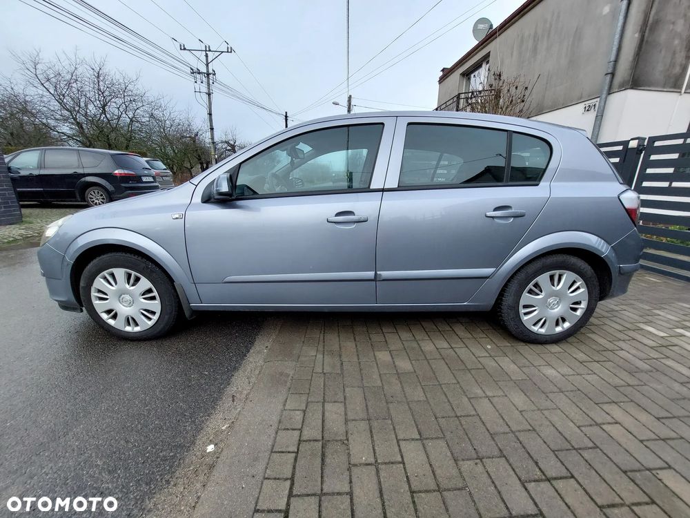 Opel Astra 1.6 Sport Easytronic - 7