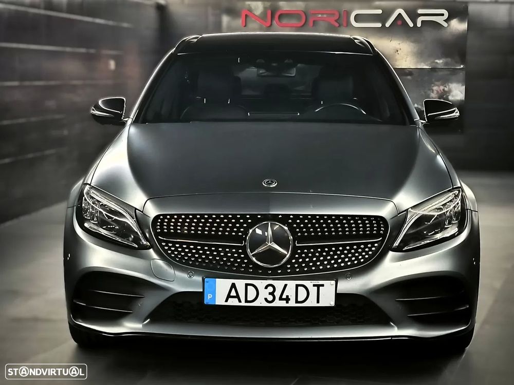Mercedes-Benz C 300 de AMG Line - 24