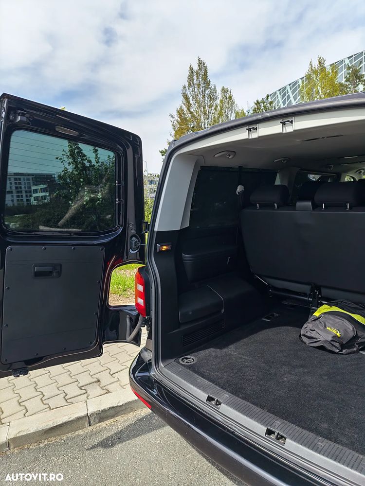 Volkswagen Caravelle - 24