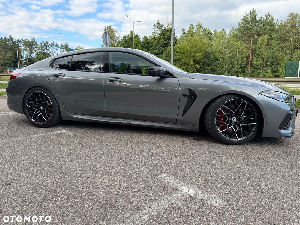 BMW M8 - 9