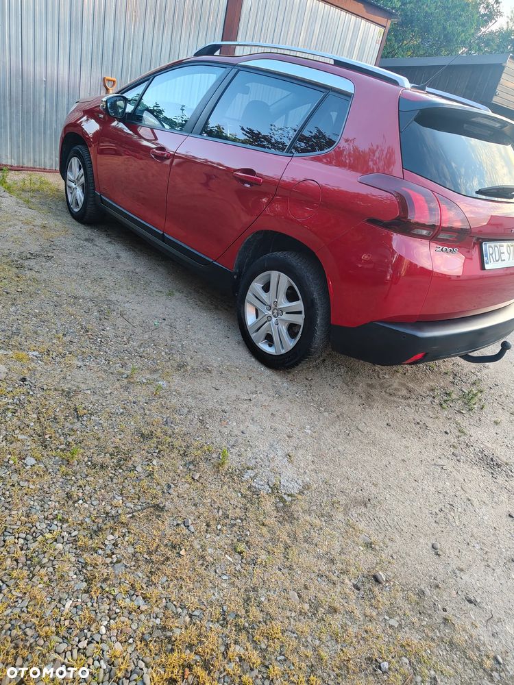 Peugeot 2008 - 9