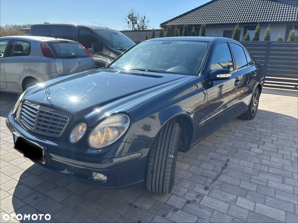 Mercedes-Benz Klasa E 240 Classic - 2