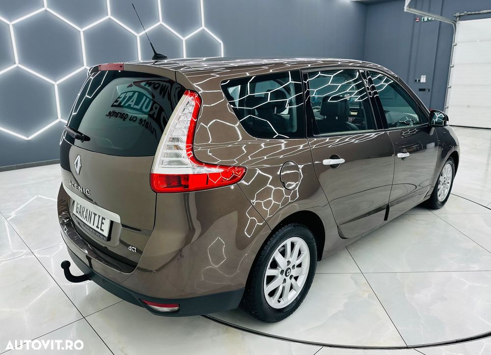 Renault Scenic 1.9 dCi FAP Dynamique - 5