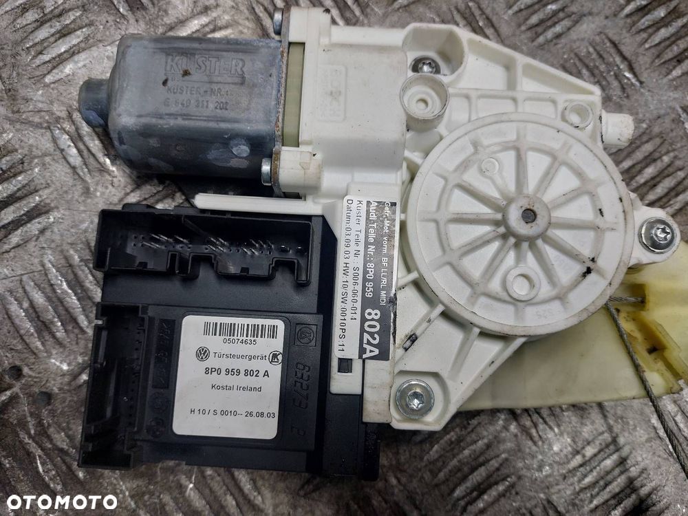 MECHANIZM PODNOŚNIK SZYBY PRAWY PRZÓD ELEKTRYCZNY AUDI A3 8P 3D 8P0959802A - 2