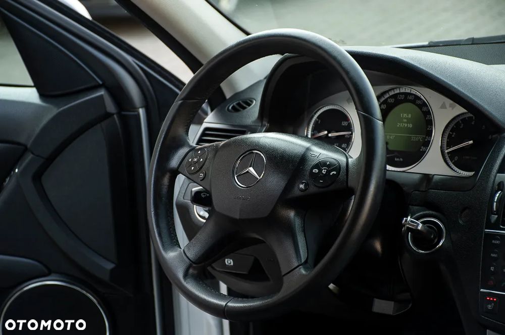 Mercedes-Benz Klasa C 180 Kompressor Avantgarde - 15