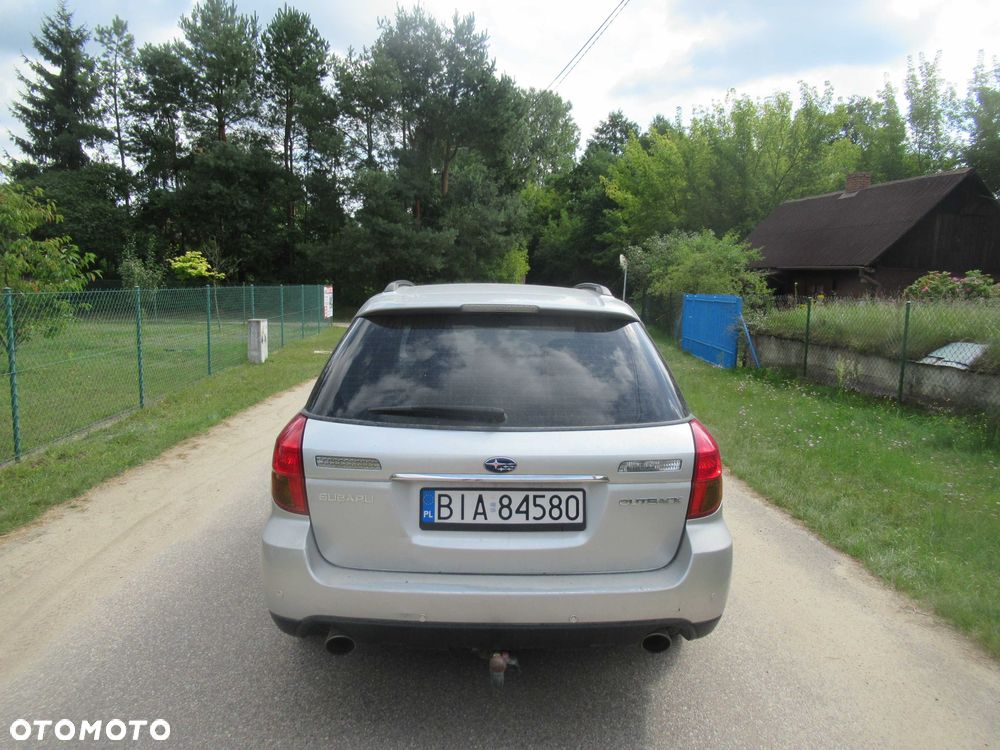 Subaru Outback - 4