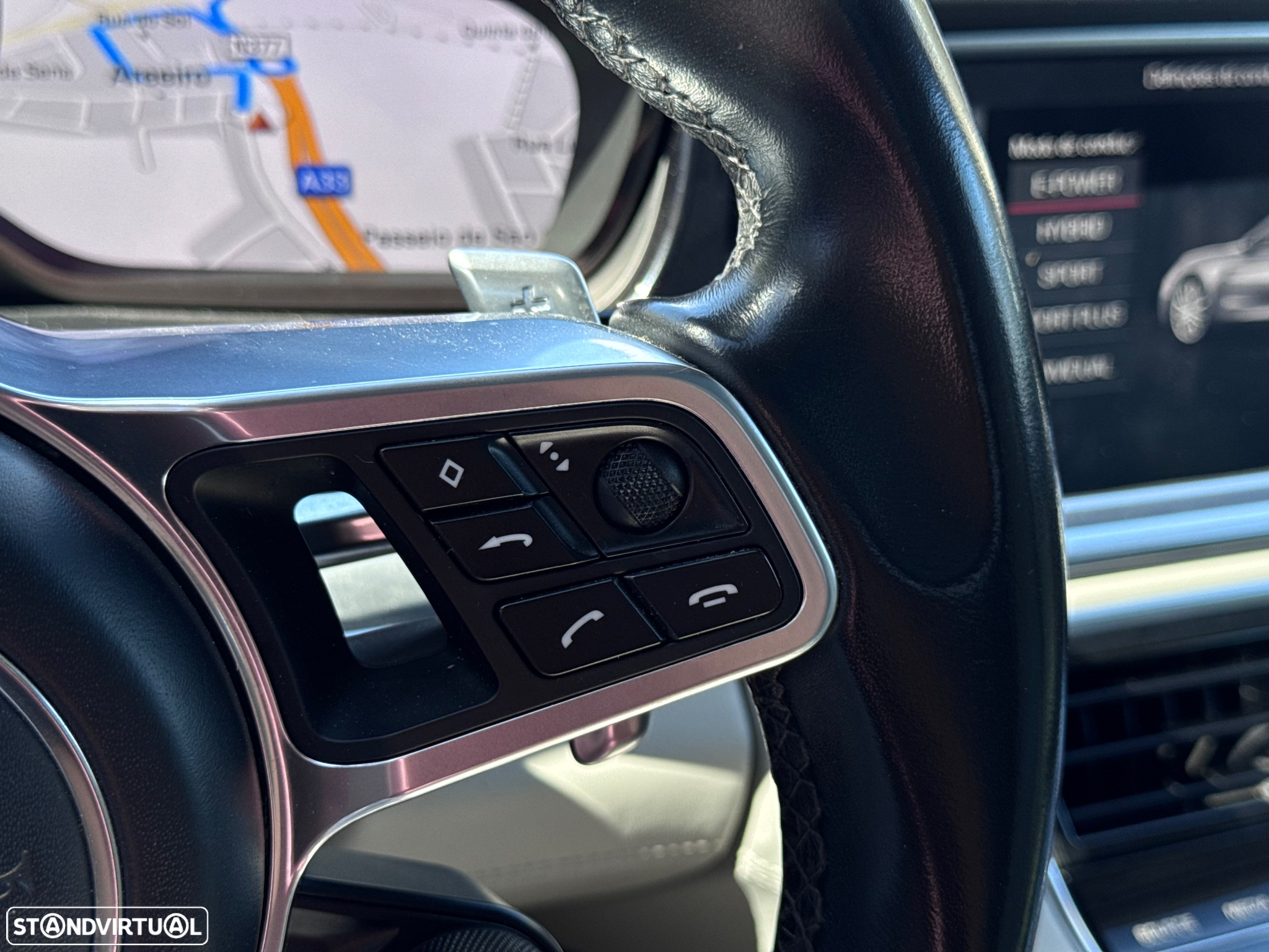 Porsche Panamera Sport Turismo 4 E-Hybrid - 24