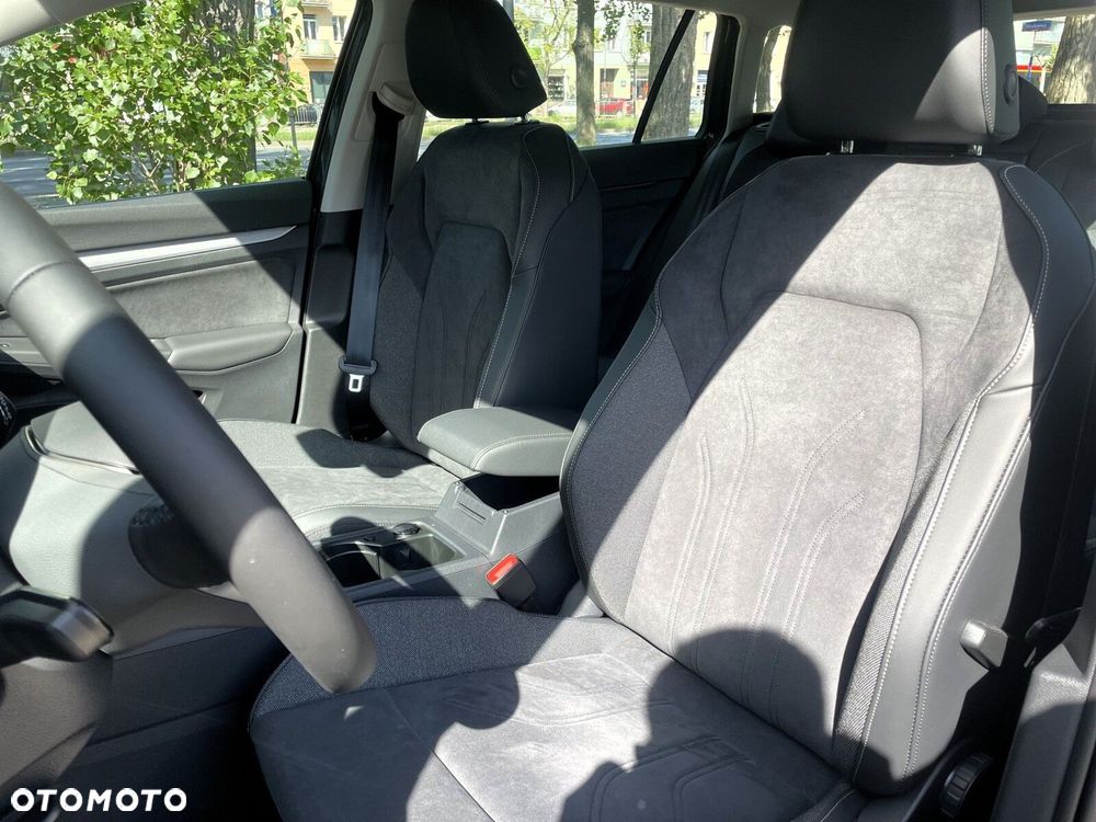Volkswagen Golf Variant 2.0 TDI Life - 12