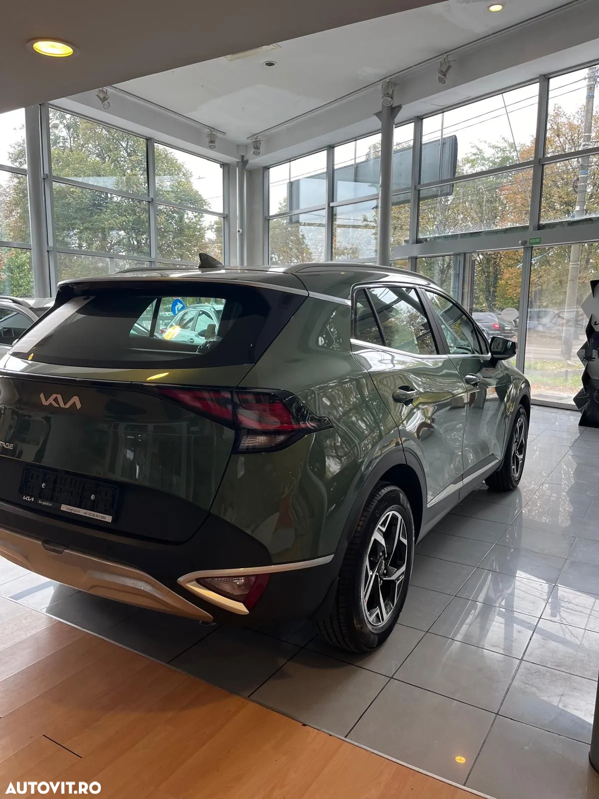 Kia Sportage 1.6 T-GDI 7DCT HP 4x2 MHEV Urban - 5