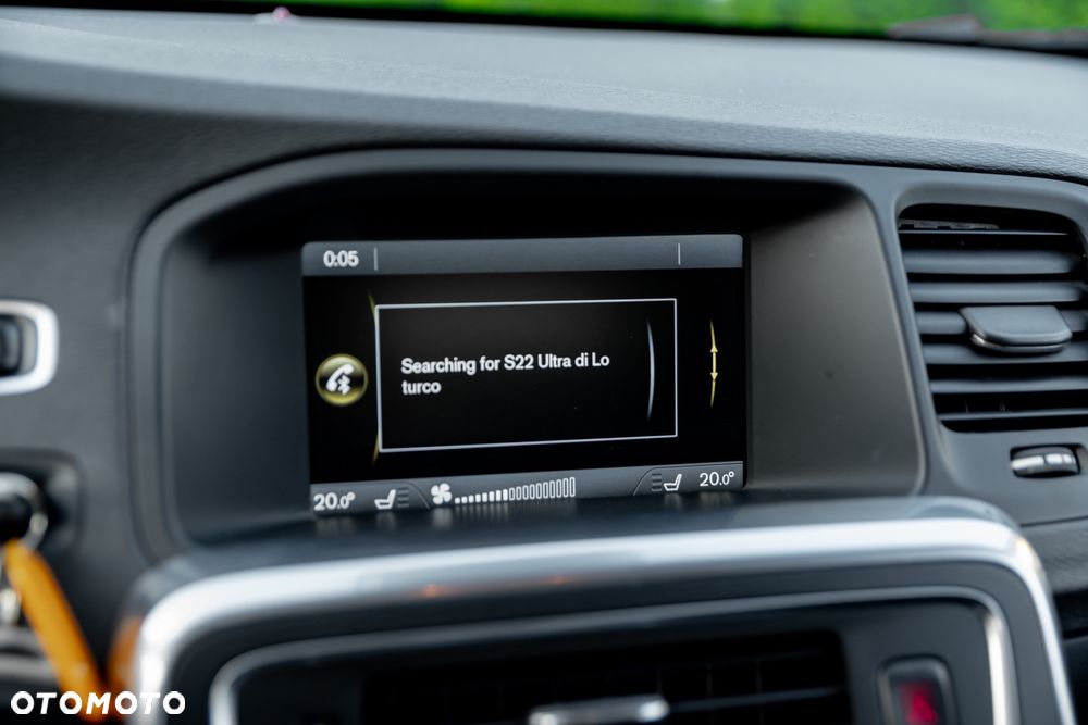 Volvo V60 D4 AWD Geartronic Momentum - 33