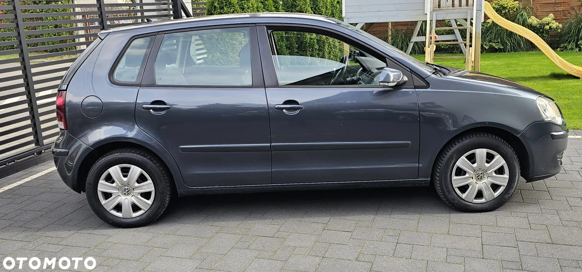 Volkswagen Polo 1.4 16V Comfortline - 9