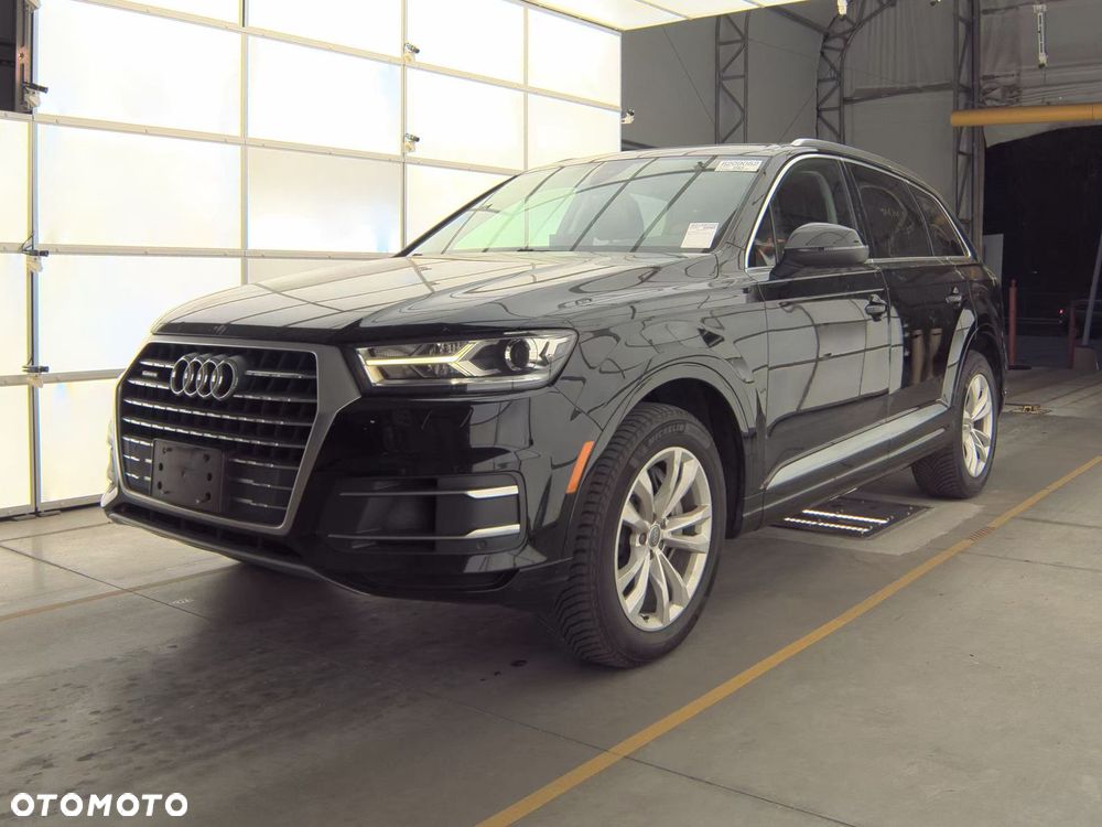 Audi Q7 3.0 TFSI Quattro Tiptronic - 1