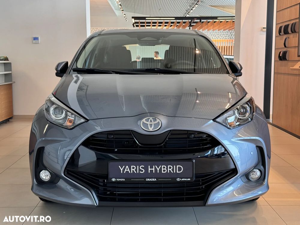 Toyota Yaris 1.5 VVT-i HSD Active - 2