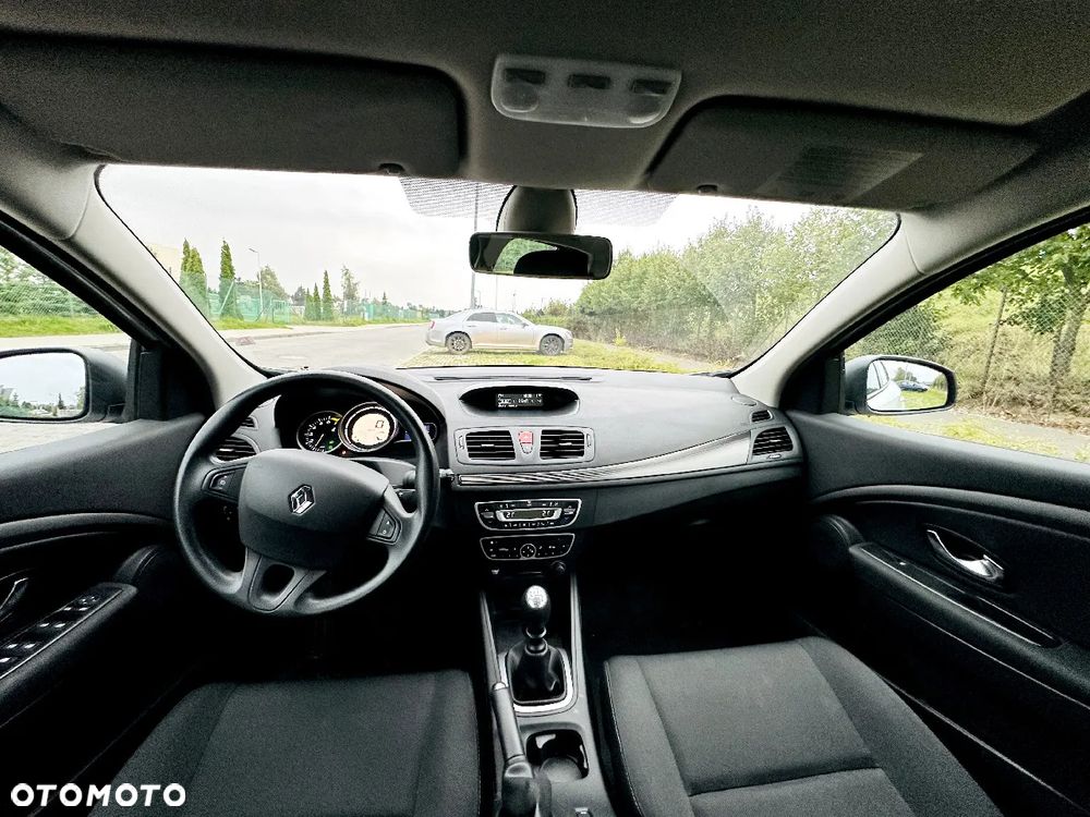 Renault Megane 1.6 16V 110 Dynamique - 9