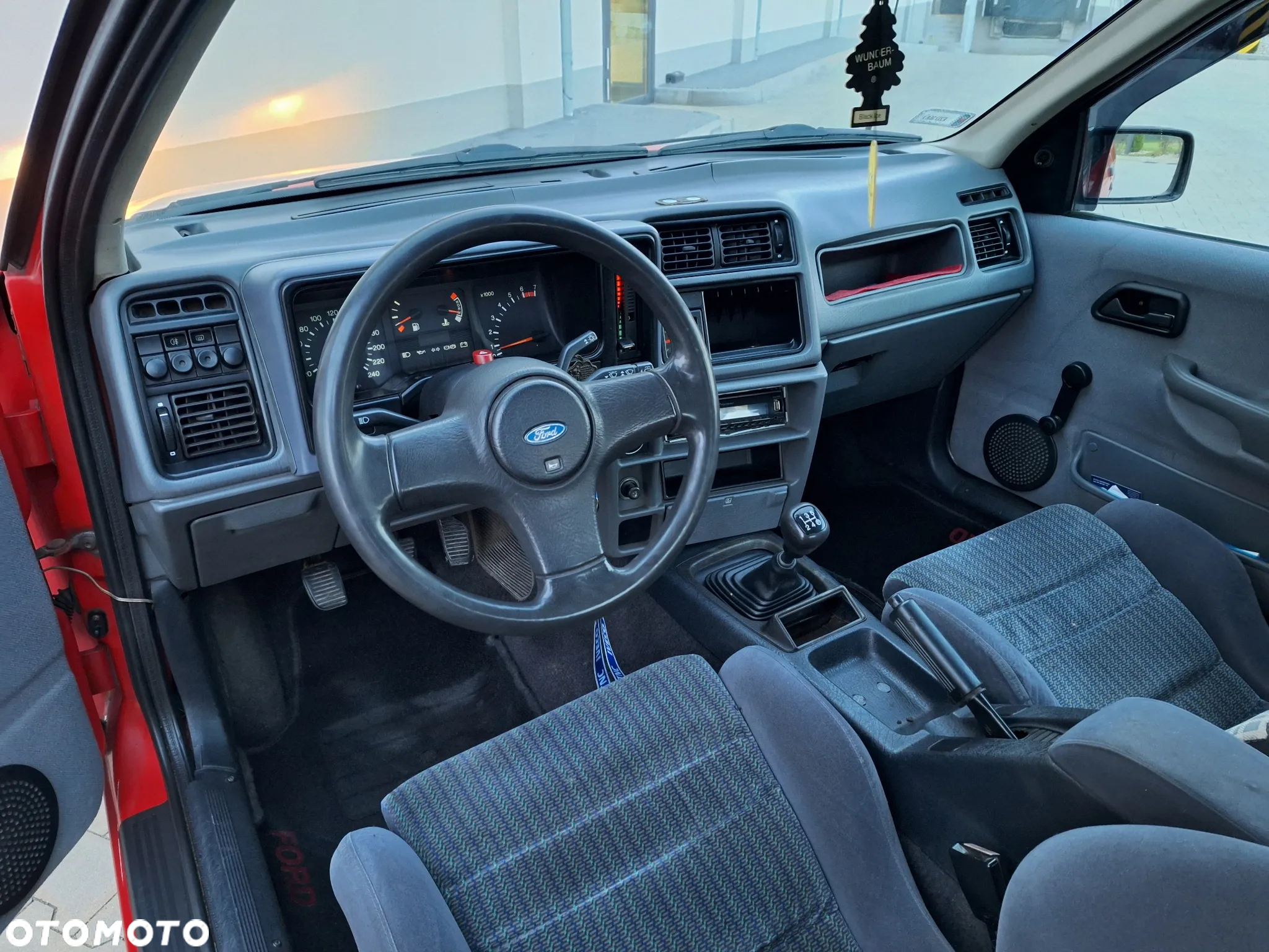 Ford Sierra 2.0i S Coupe - 9