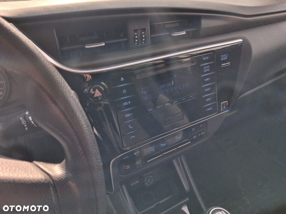 Toyota Auris 1.6 Active - 10