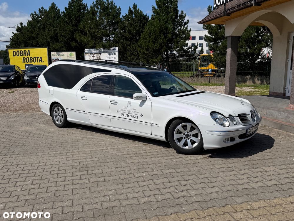 Mercedes-Benz Specjalny pogrzebowy - 7