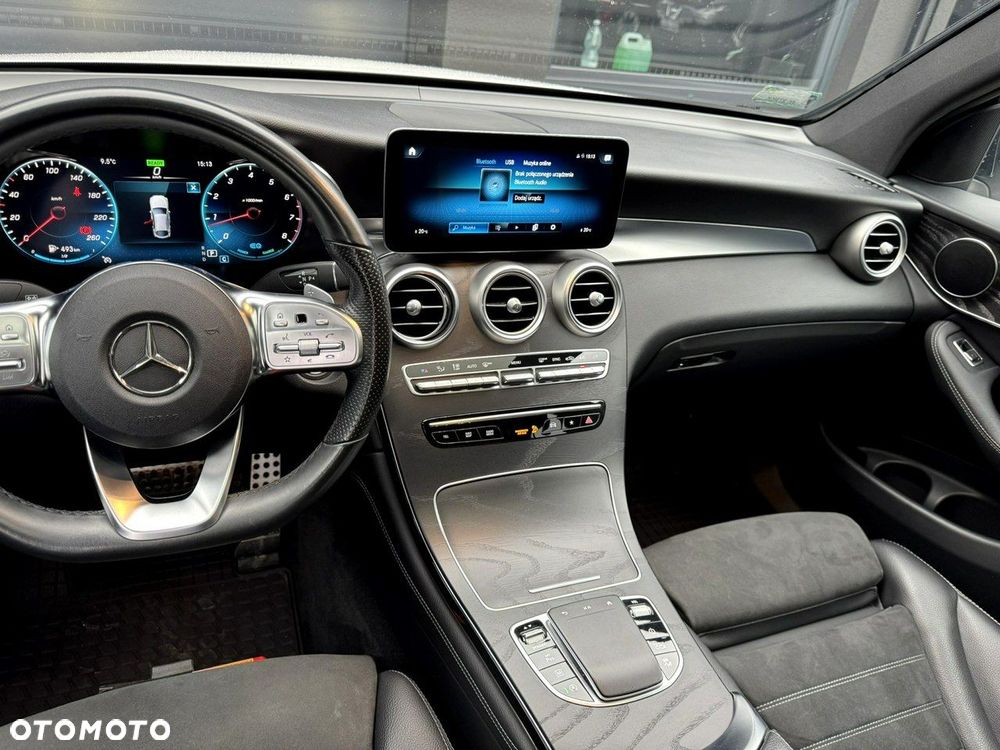 Mercedes-Benz GLC 300 4Matic 9G-TRONIC AMG Line Plus - 20