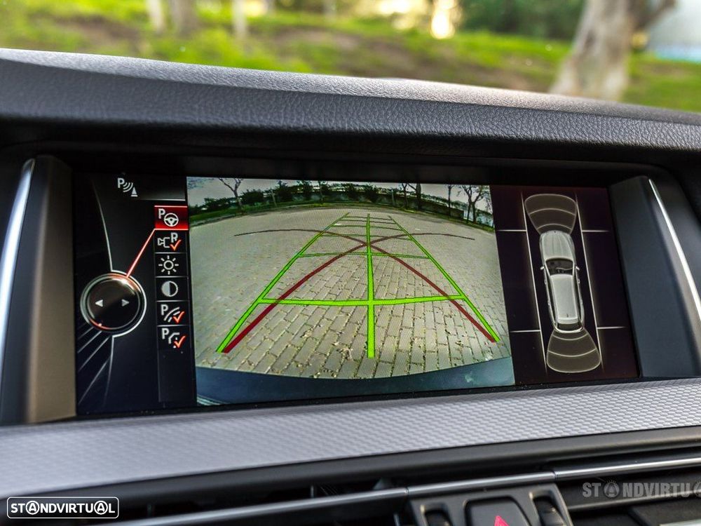 BMW 535 d Pack M Auto - 12
