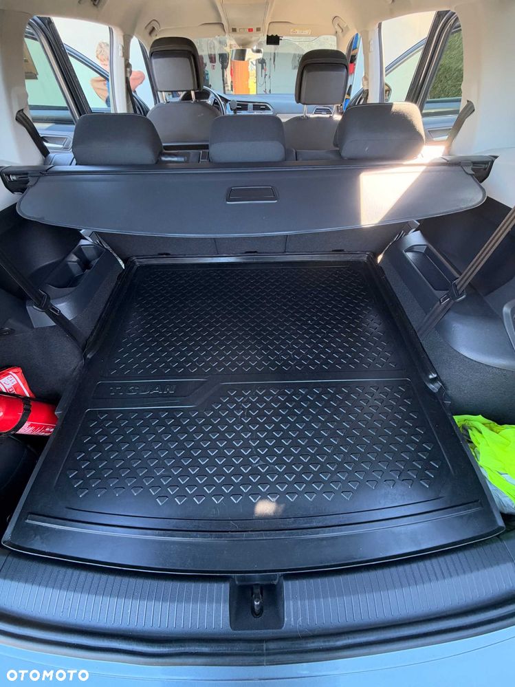 Volkswagen Tiguan Allspace - 8