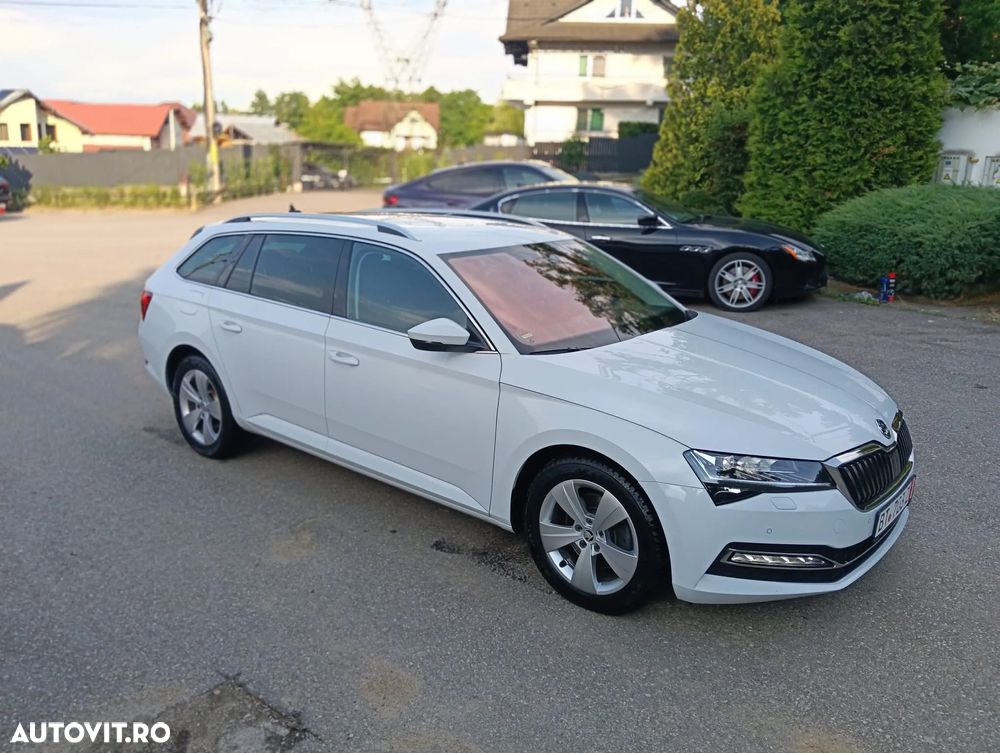 Skoda Superb 2.0 TDI DSG Sportline - 10