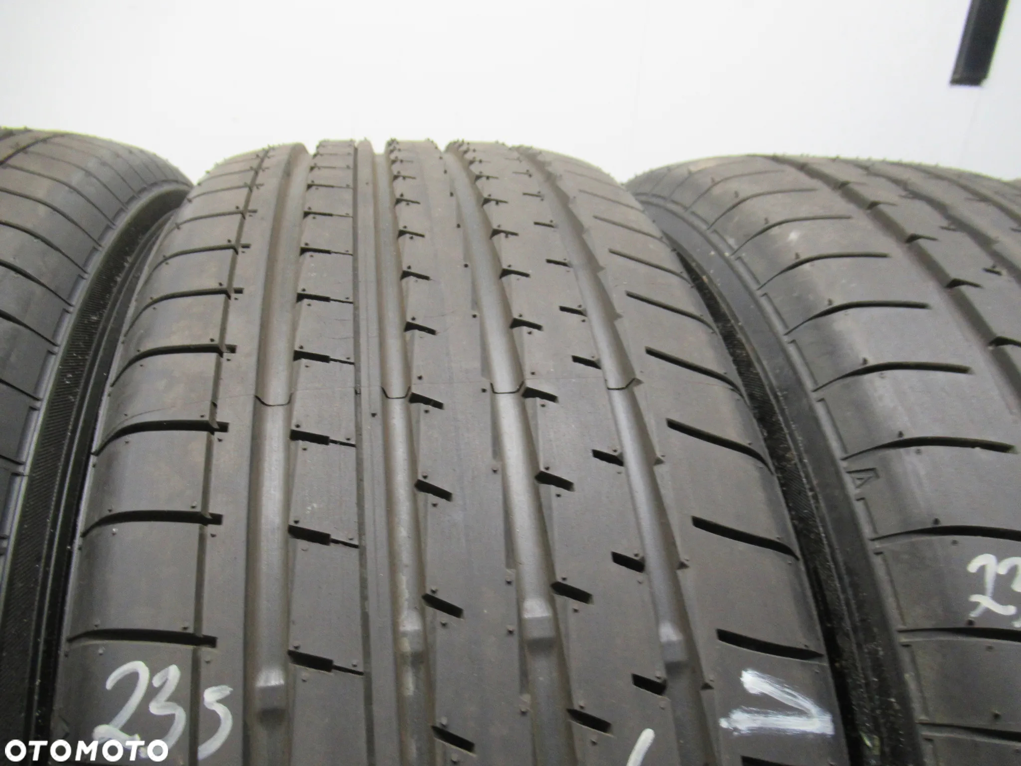 DEMO 4x Yokohama Advan V61 235/60/18 103H nr.1862 23rok - 4