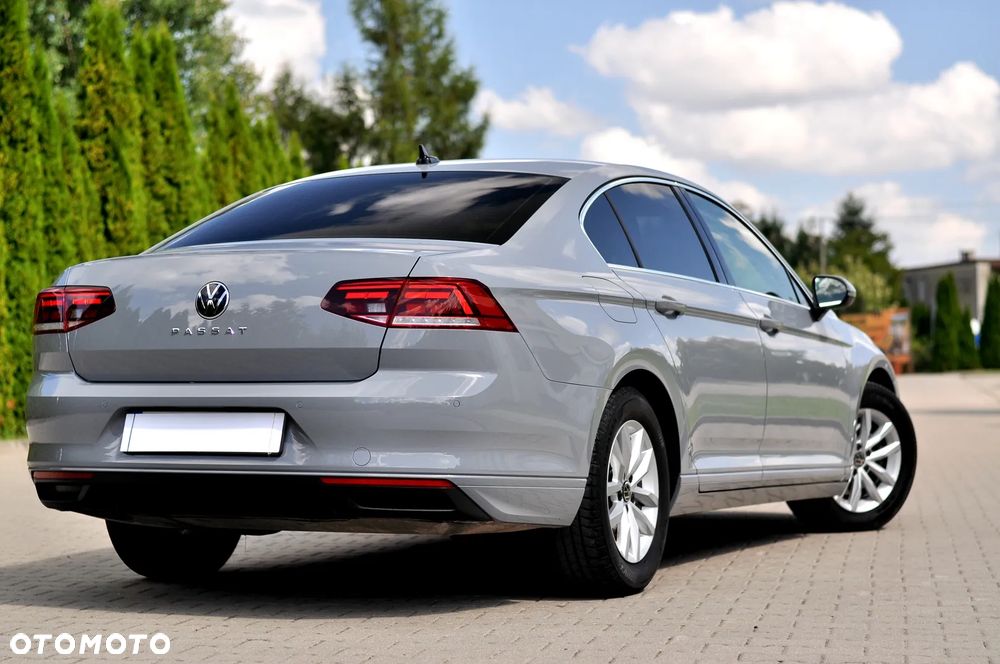 Volkswagen Passat 2.0 TDI EVO Business DSG - 7