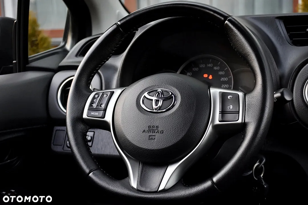 Toyota Yaris 1.33 Business Edition - 20